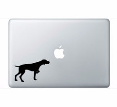 german‑shorthaired‑pointer‑vinyl‑sticker applied on car window outdoor waterproof