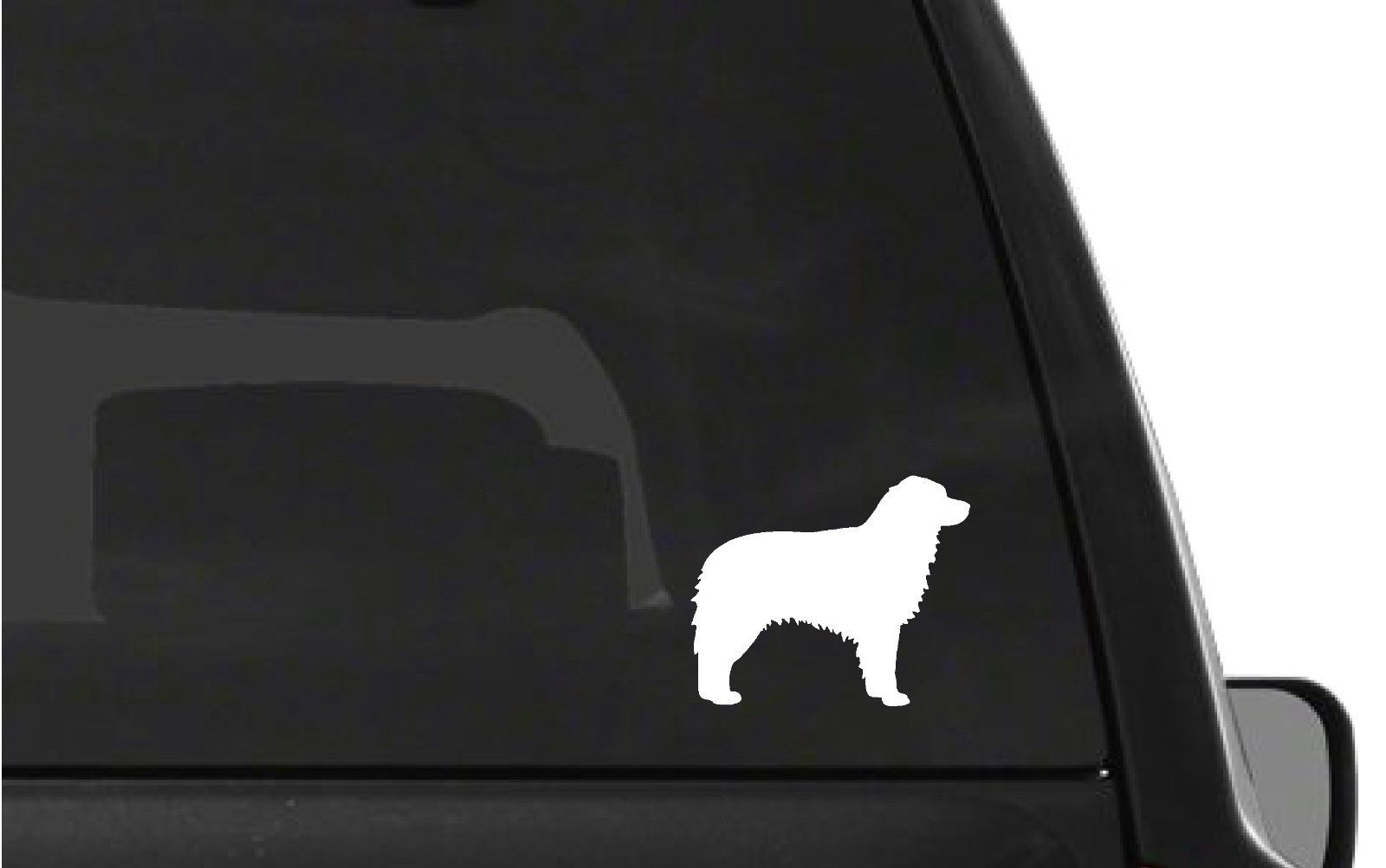 australian‑shepherd‑vinyl‑decal applied on car window outdoor waterproof