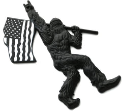 custom-sasquatch-vinyl-decal-on-car-window-bumper