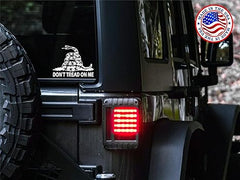 dont‑tread‑on‑me‑vinyl‑sticker applied on car window outdoor waterproof