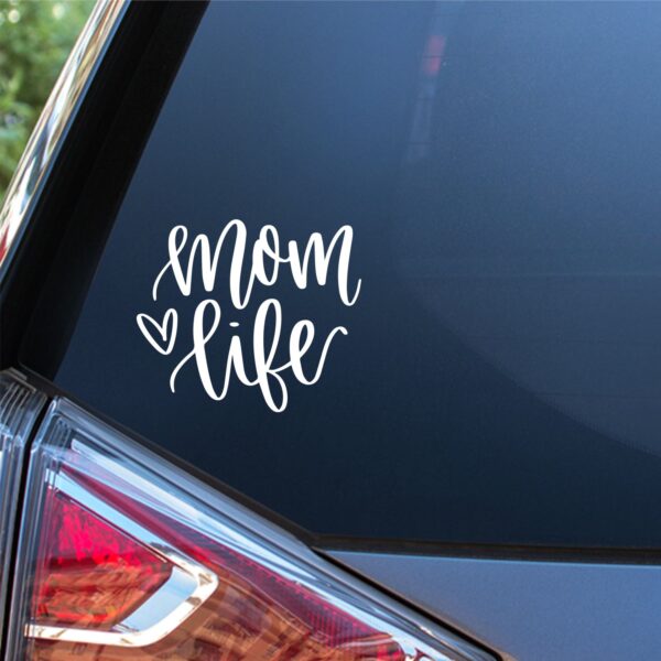 mom-life-heart-vinyl-car-decal-die-cut-sticker