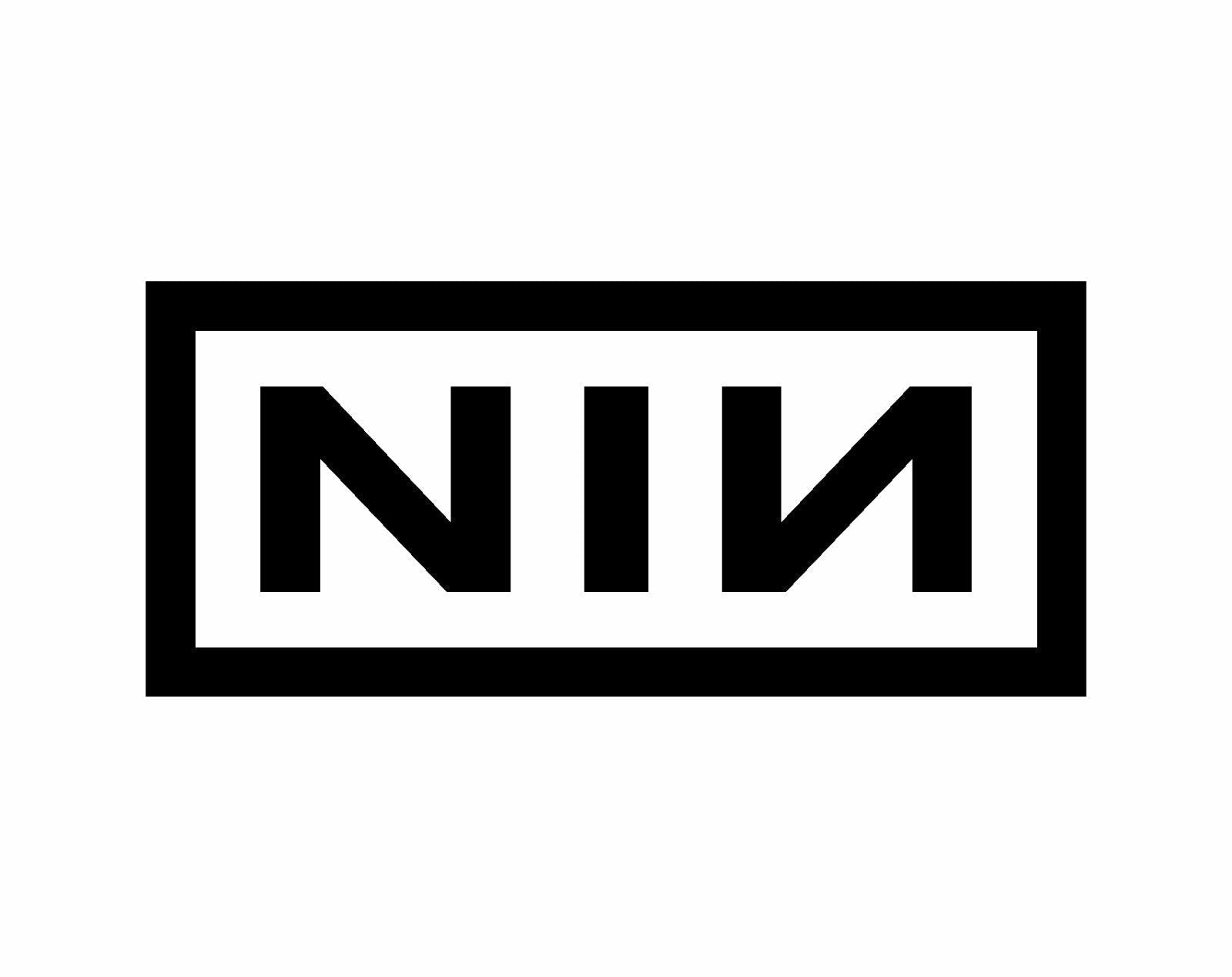 nin‑logo‑vinyl‑decal applied on car window outdoor