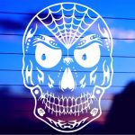 spider-skull-vinyl-decal-on-car-window-bumper